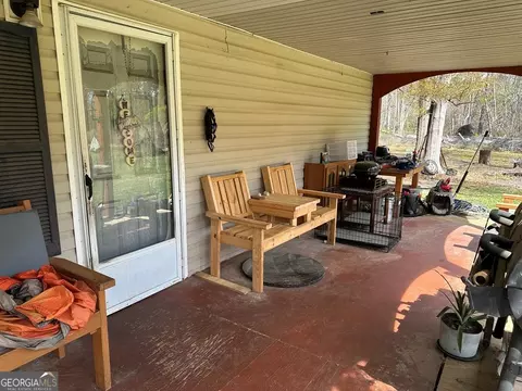 Exterior - 686 Victory Cir, Lyons, GA 30436 photo 1 of 12