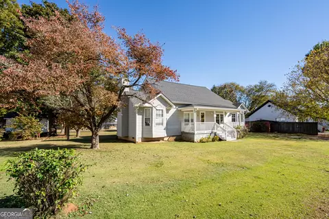 11 Magnolia St, Aragon, GA 30104