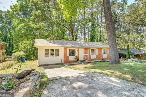 2123 Westover Dr, East Point, GA 30344
