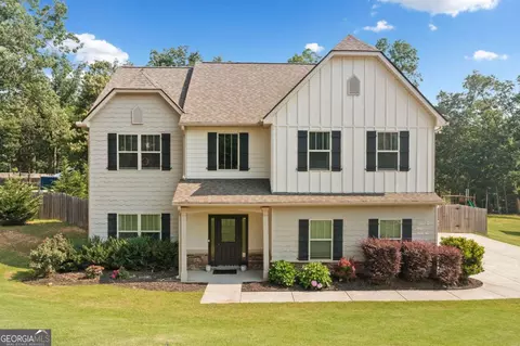 13 Four Feathers Ln, Rydal, GA 30171