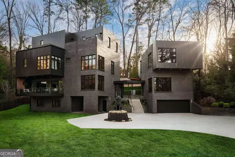 345 Pinecrest Rd NE, Atlanta, GA 30342