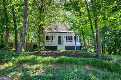 22 Nottingham Dr NW, Cartersville, GA 30121