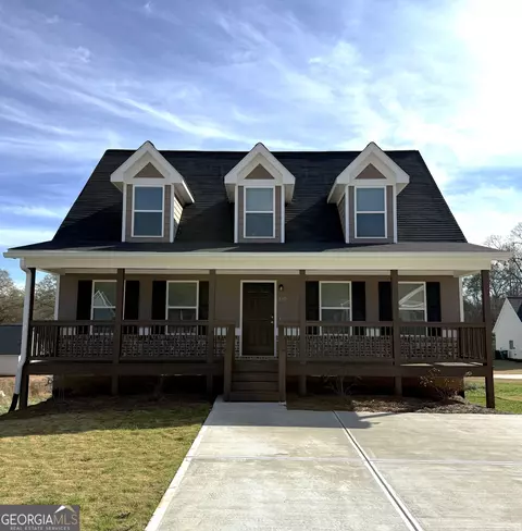 210 Charlotte Cir, Statham, GA 30666