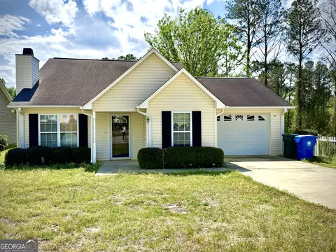 125 Easy St, Dublin, GA 31021