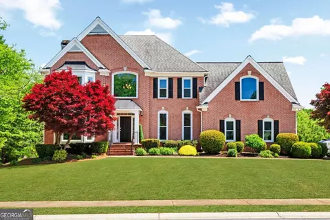 136 Helmswood Cir SW, Marietta, GA 30064