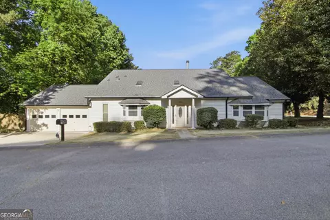 2988 Chipmunk Trl SE, Marietta, GA 30067