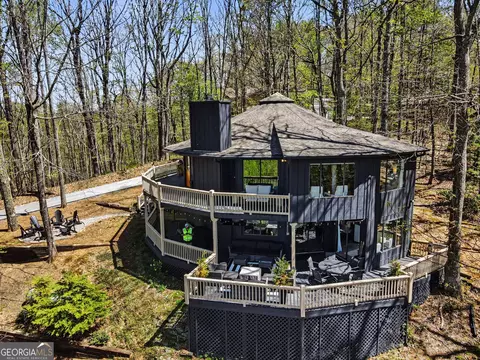 265 Pleasant Mountain Dr, Sky Valley, GA 30537