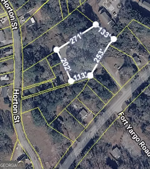 217 S Broad St, Winder, GA 30680