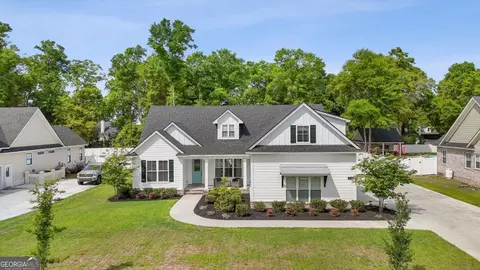 115 Vintage Dr, Guyton, GA 31312