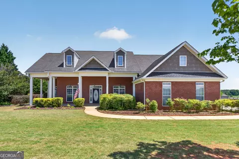 70 Austin Dr, Williamson, GA 30292