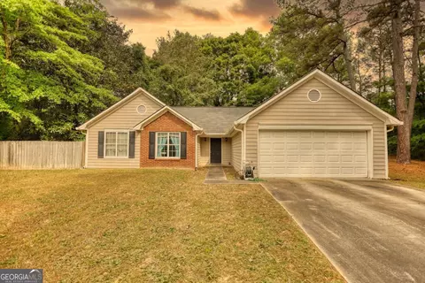 2206 Ridgewood Ct, Conyers, GA 30013