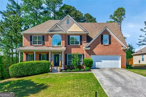 1530 Misty Valley Dr, Lawrenceville, GA 30045