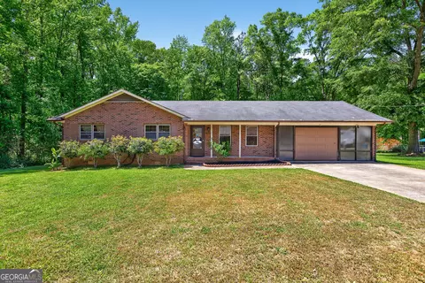 205 Dunwoody Cir, Griffin, GA 30223