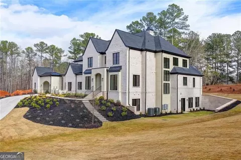 292 Traditions Dr, Alpharetta, GA 30004
