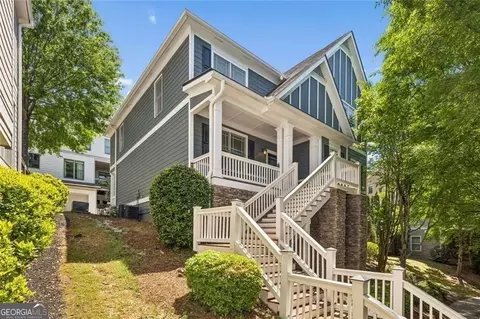 1613 Dupont Commons Dr, Atlanta, GA 30318