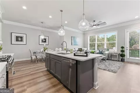 3376 Sarah Trl #8, Decatur, GA 30032