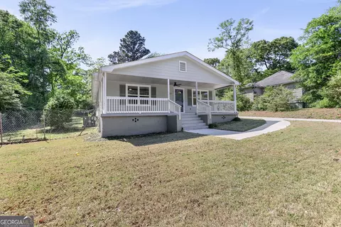 Exterior - 802 Monroe St, Lagrange, GA 30240 photo 4 of 9
