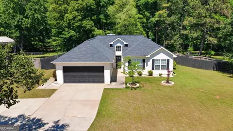 80 Cherub Ln, Sharpsburg, GA 30277