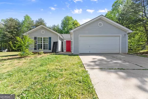 654 Marigold Ln, Mount Airy, GA 30563
