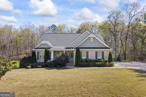 153 Abbington Way, Clarkesville, GA 30523