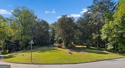 549 Broadland Rd NW, Atlanta, GA 30327
