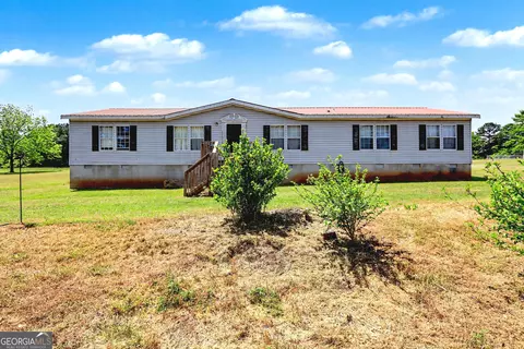 384 Colwell Rd, Jackson, GA 30233
