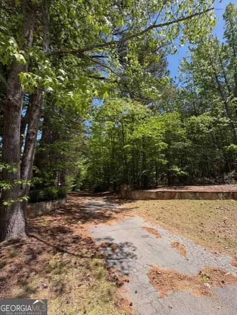 480 Rock House Rd, Lawrenceville, GA 30045
