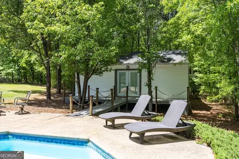 Exterior - 348 Craig Rd, Forsyth, GA 31029 photo 4 of 9