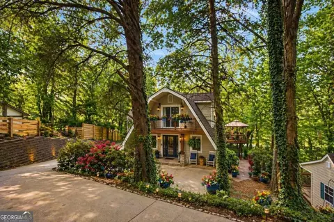 2690 Pass Cir, Gainesville, GA 30506