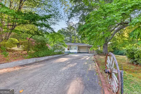 4102 Belvedere Dr, Gainesville, GA 30506