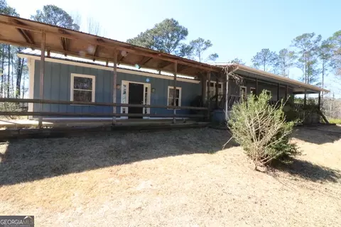 775 Rock Mills Rd, Lagrange, GA 30240