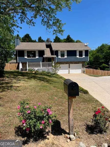 5214 Hill Rd, Powder Springs, GA 30127