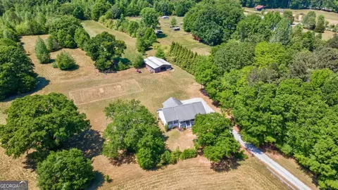 1221 Barber Creek Rd, Statham, GA 30666