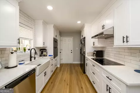 Kitchen - 110 Morrow Ct, Bethlehem, GA 30620 photo 1 of 5
