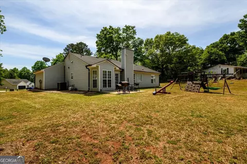 Exterior - 110 Morrow Ct, Bethlehem, GA 30620 photo 2 of 12