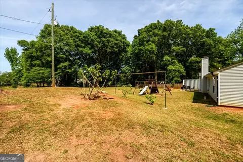 Exterior - 110 Morrow Ct, Bethlehem, GA 30620 photo 6 of 12
