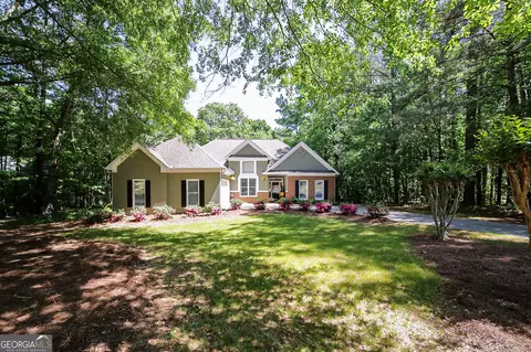 1711 Oconee Crossing Cir, Bogart, GA 30622