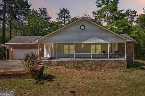 5154 Us Highway 27, Franklin, GA 30217
