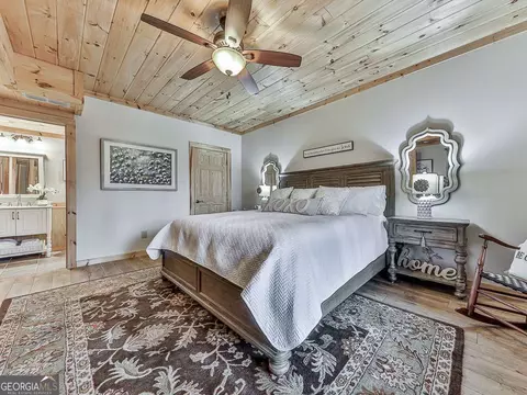 Bedroom - 1670 Outback Rd, Jasper, GA 30143 photo 9 of 10