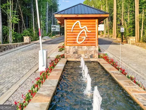 22 Mountaingate Way, Ellijay, GA 30536