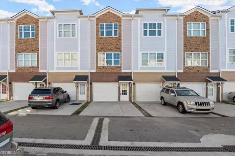 2017 Ocean Dr, Atlanta, GA 30318