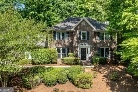 496 Guilford Cir, Marietta, GA 30068