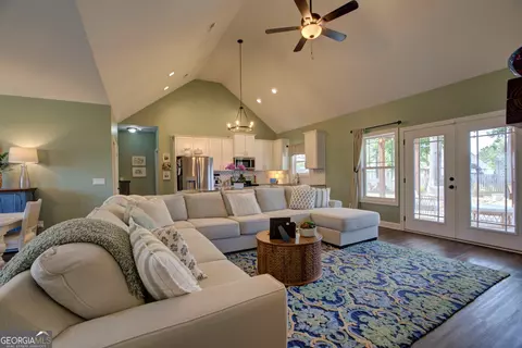 Living - 23 Oak View Dr, Rome, GA 30165 photo 1 of 3