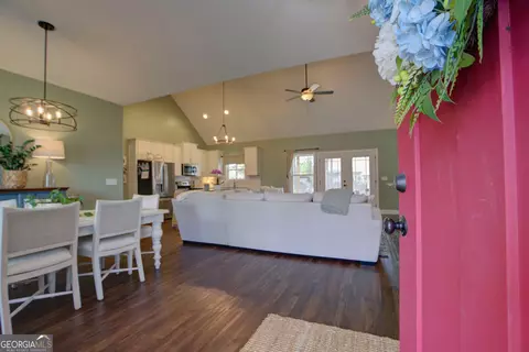 Entry Way - 23 Oak View Dr, Rome, GA 30165 photo 1 of 1