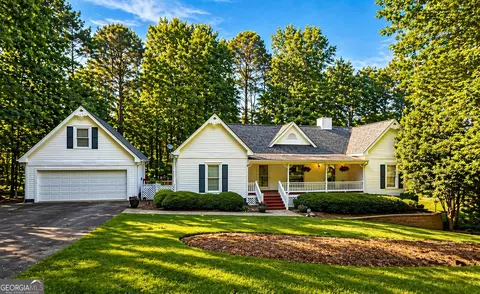 6 Adella Ln, Jefferson, GA 30549