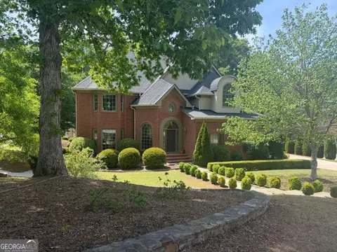 4020 Royal Pennon Ct, Peachtree Corners, GA 30092