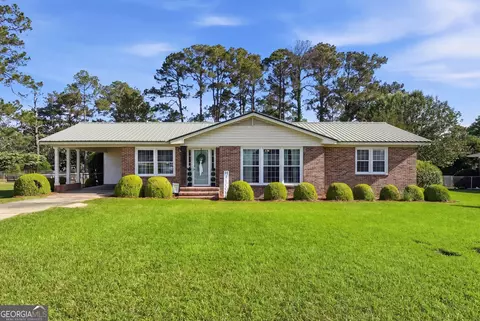 Exterior - 511 E 25th Ave, Cordele, GA 31015 photo 1 of 14