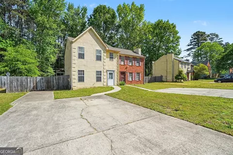 7967 Creekstone Way, Riverdale, GA 30274