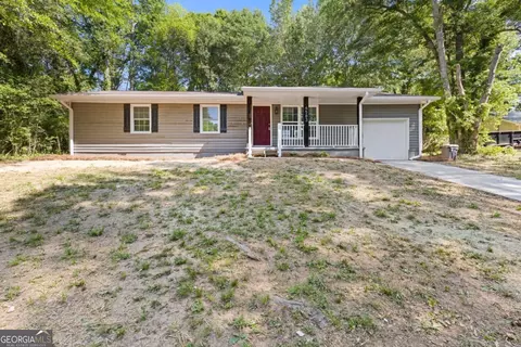 4583 N Woodlake Ln SE, Conyers, GA 30013