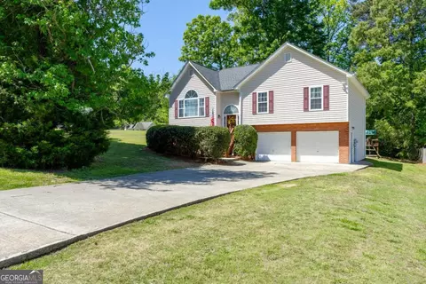 151 Aberdeen Pl, Acworth, GA 30101